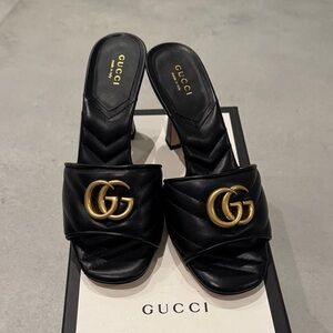 Gucci Black & Gold Leather Mules 37.5 7 7.5